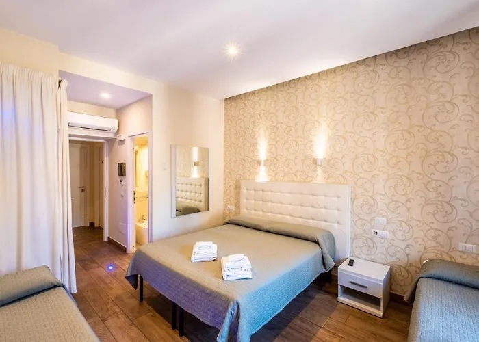 Mytinyhome Esquilino بيت ضيافة 4*