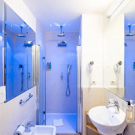 Πανσιόν Mytinyhome Esquilino 4*