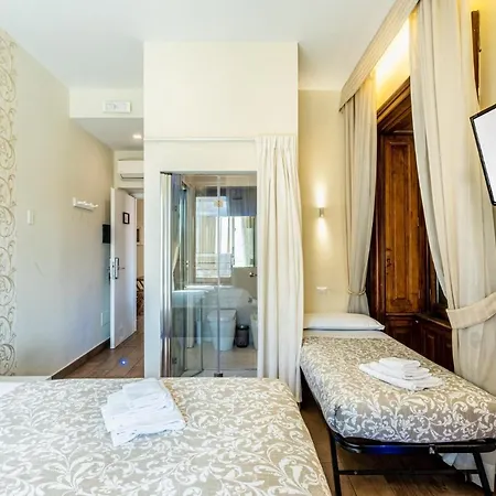 Mytinyhome Esquilino Πανσιόν 4*